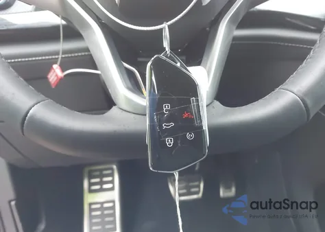 2026 Volkswagen Atlas Cross Sport Sel Premium R-Line z USA, uszkodzony, nr VIN 1V2FC2CA6TC209679